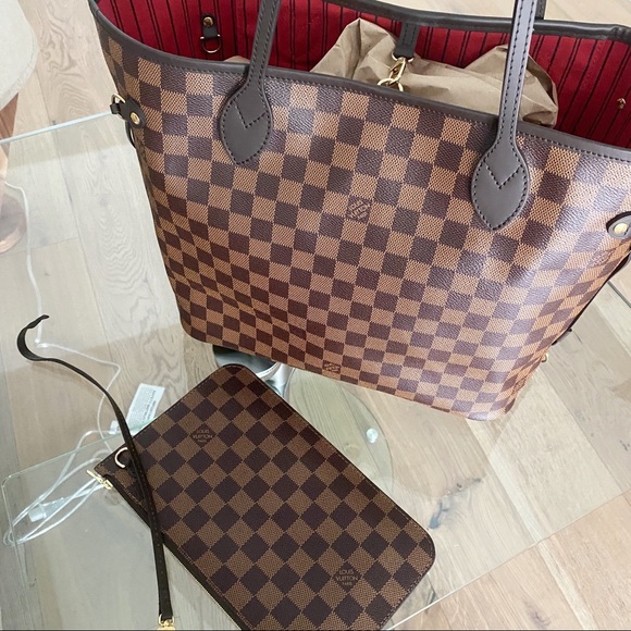 ✨NEW WITH TAGS✨ Neverfull MM Damier Ebene Auth! - Picture 2 of 13